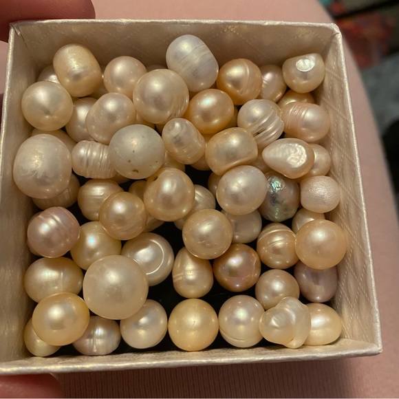 Pearls - Picture 4 of 10